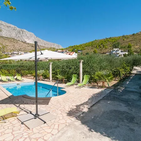 Omiska I Prázdninový dům Dugi Rat