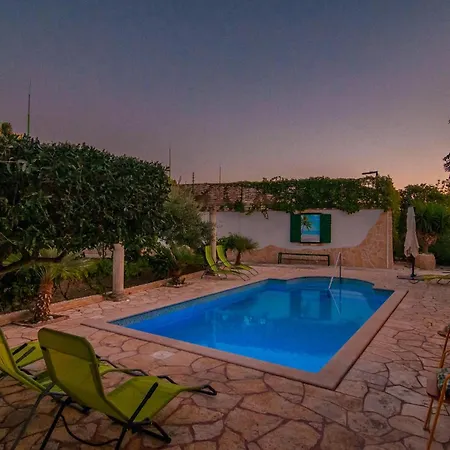 Prázdninový dům Omiska I Dugi Rat